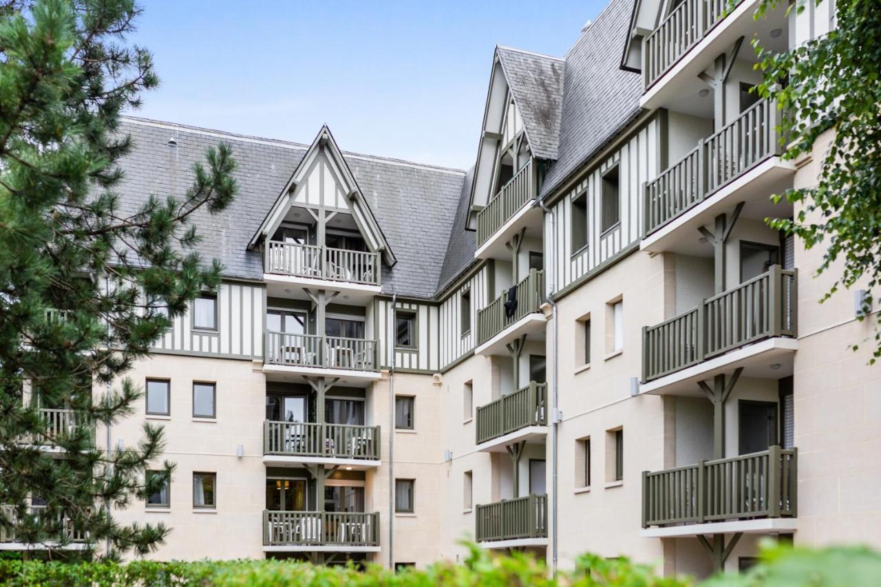 Residence Pierre & Vacances Les Embruns Deauville Exteriör bild