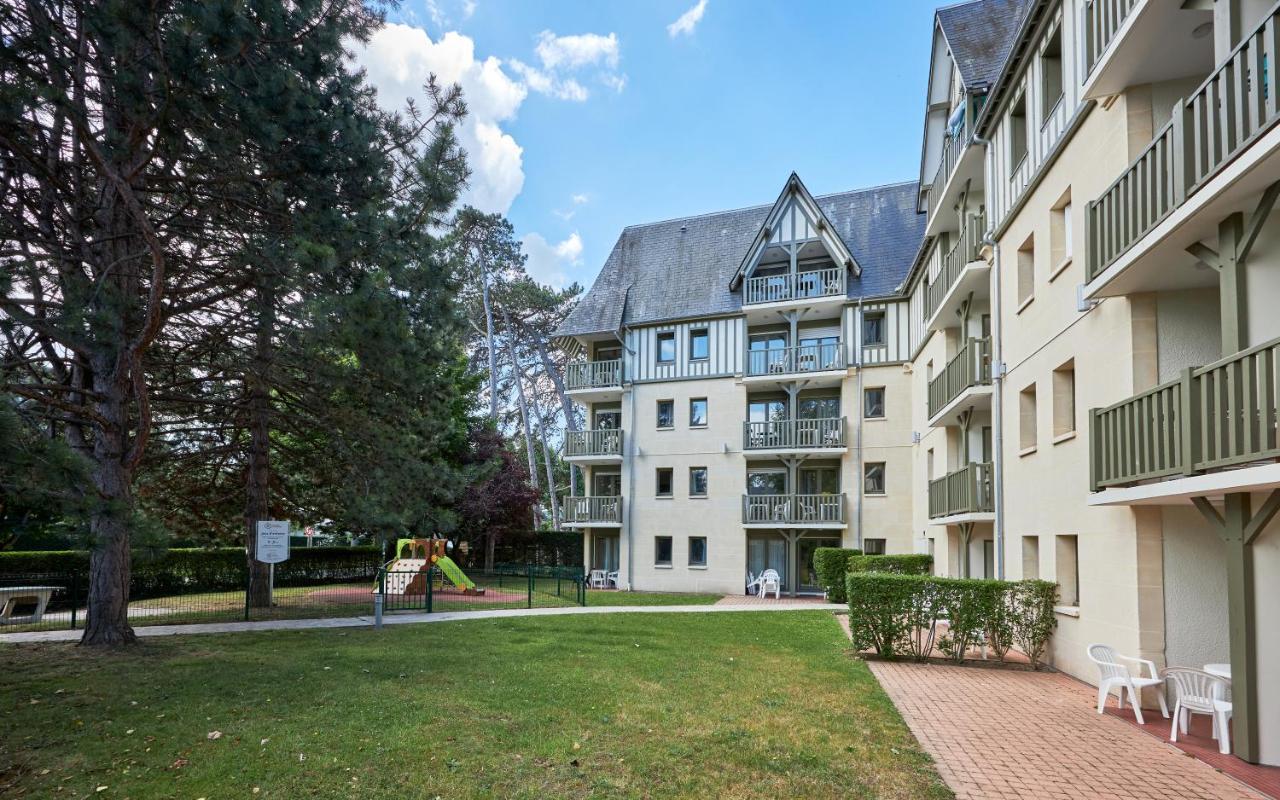 Residence Pierre & Vacances Les Embruns Deauville Exteriör bild